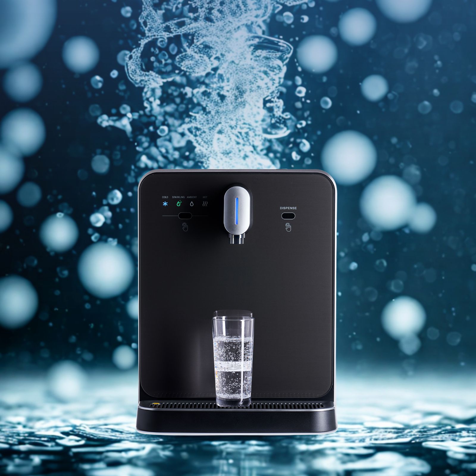 Wellsys S4 sparkling water dispenser with splashing water
